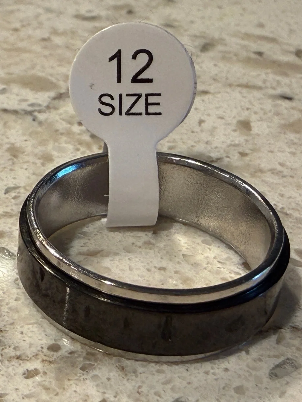 NEW Men’s Fashion Rings Size 12 – Set of 3 Silver, Black & Wood Grain Bands. BRD